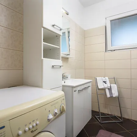 Appartamento Traumhaftes Nur 500 Meter Zum Mit Grill, Waschmaschine, Klima